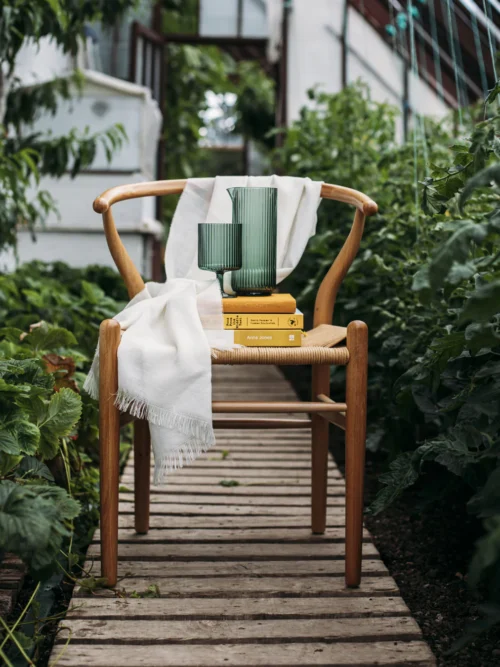 A Light Touch Cashmere Blend Stole - White